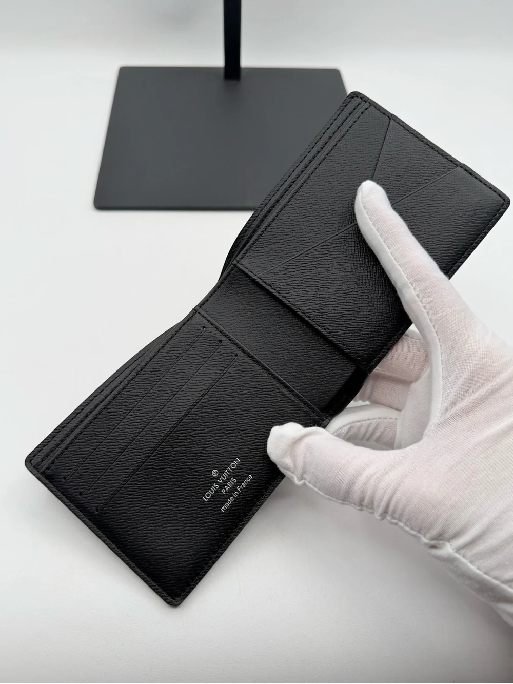 Louis Vuitton Damier Bi Fold Wallet